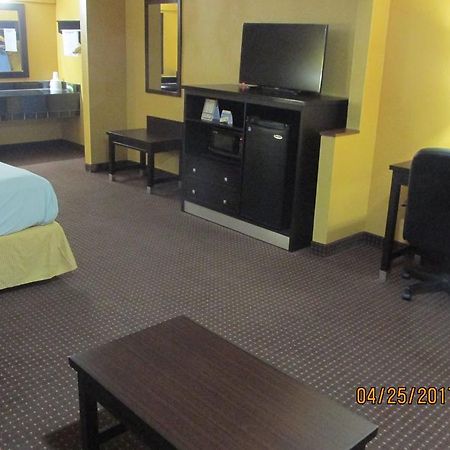 Americas Best Value Inn Byram Ngoại thất bức ảnh