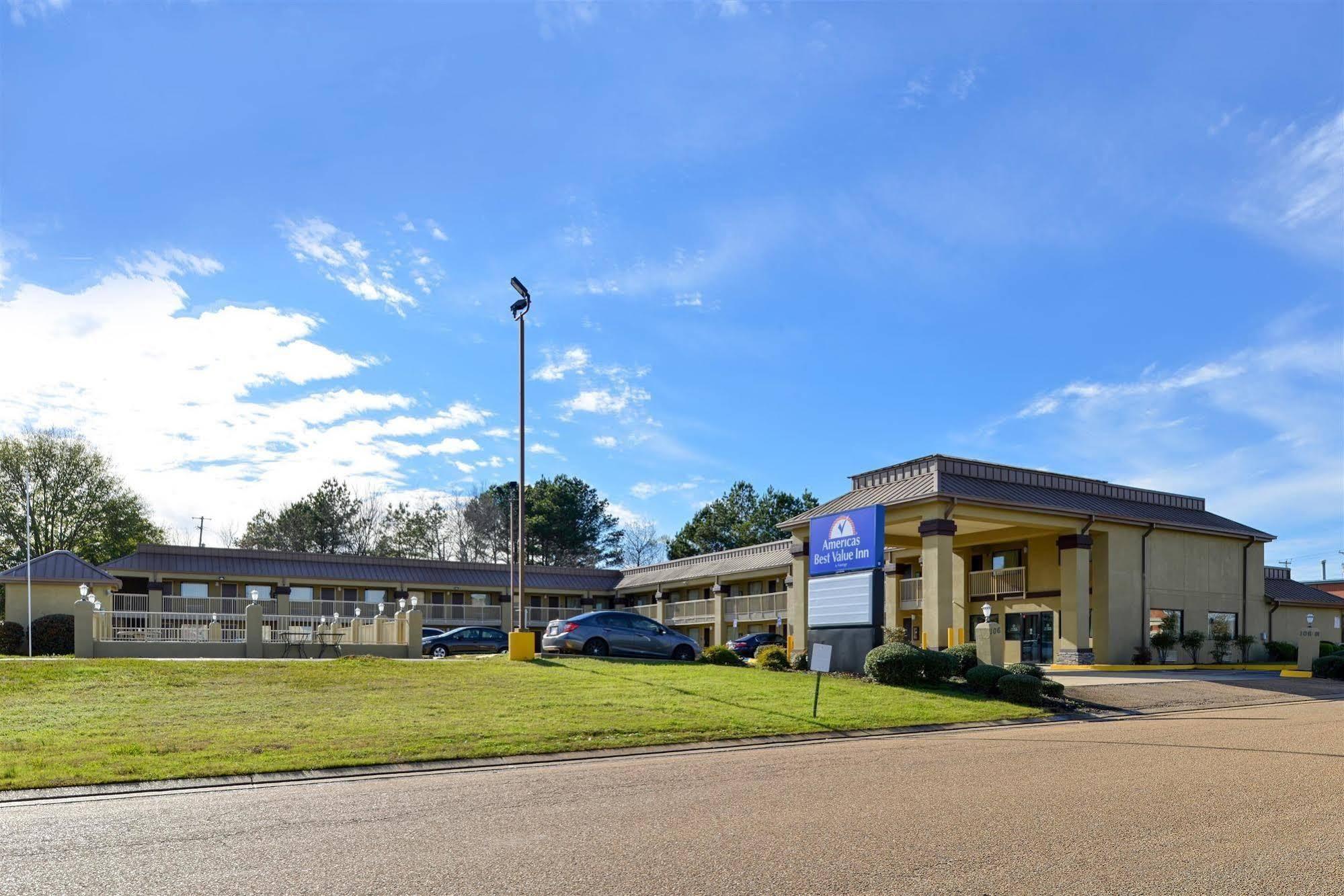 Americas Best Value Inn Byram Ngoại thất bức ảnh