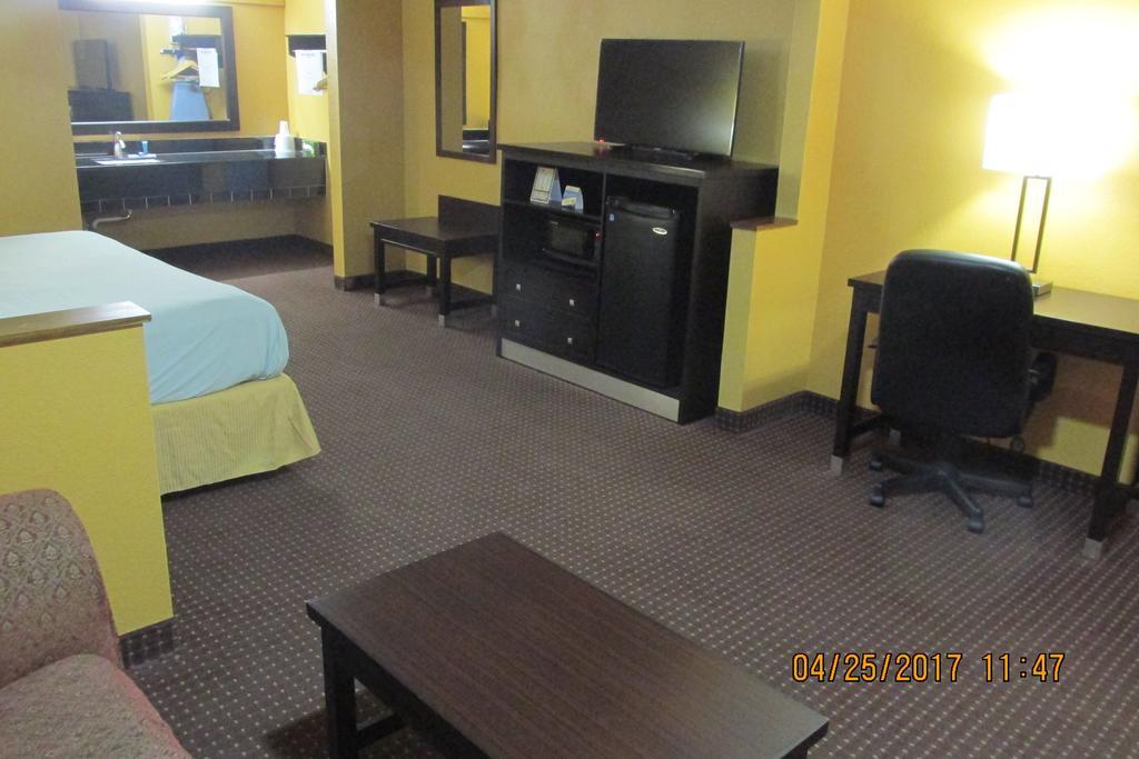 Americas Best Value Inn Byram Ngoại thất bức ảnh
